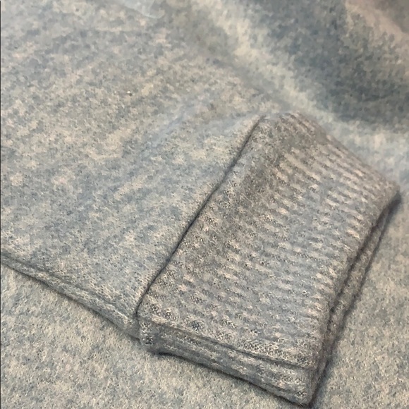 CHERISH BLUE SLUB SHOULDERS SOFT BRUSHED KNIT TOP - Picture 6 of 8